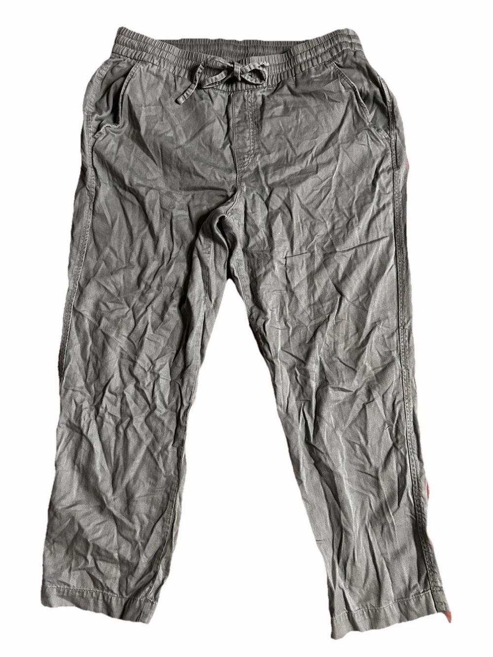 GAP woman’s green Joggers